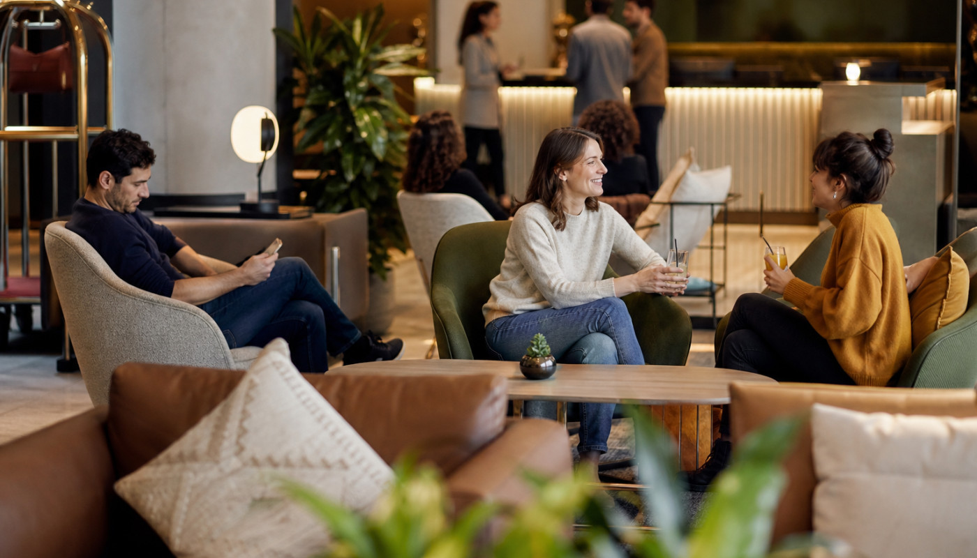 Pourquoi le mobilier hotel doit-il séduire aussi les habitants locaux ?